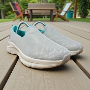 Skechers Arch Fit Womens Size 10 Slip On Shoes Light Gray Teal Sneaker 56126